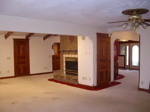 Living - 7819 Weitz Rd, Celina, OH 45822 photo 2 of 8