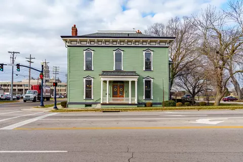 104 N Market St, Troy, OH 45373