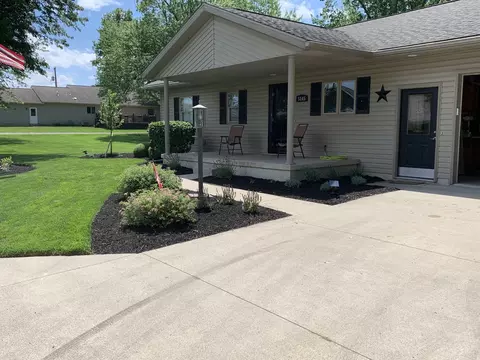 5145 Grove Dr, Celina, OH 45822 photo 2