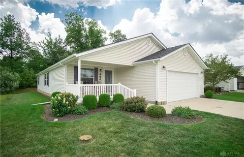 480 Park Hills Xing #49, Fairborn, OH 45324