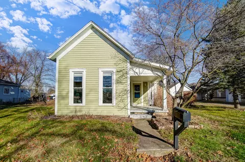 415 W Washington St, New Carlisle, OH 45344