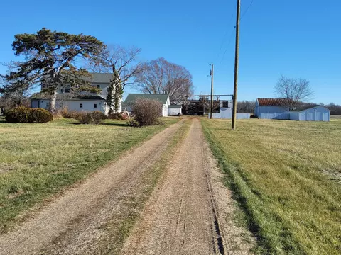 8168 Us Route 127, Celina, OH 45822