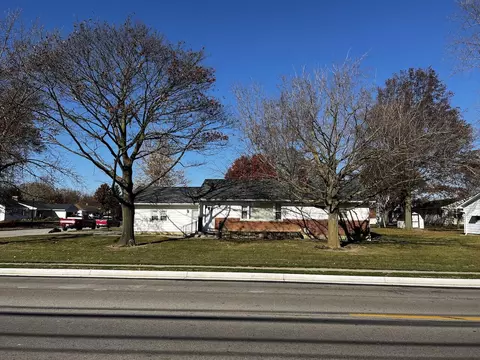 4 Circle Dr, New Bremen, OH 45869