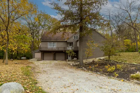 142 Cherry Hill Dr, Greenville, OH 45331