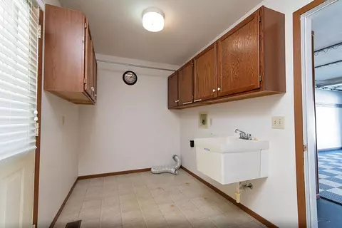 1147 N Brixton Dr, Springfield, OH 45503 photo 17