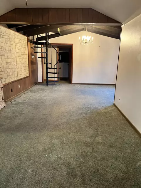 431 E Fulton St, Celina, OH 45822 photo 5