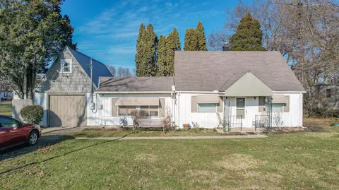 1616 Baker Rd, Springfield, OH 45504
