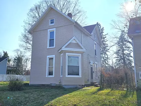 213 W Ward St, Urbana, OH 43078