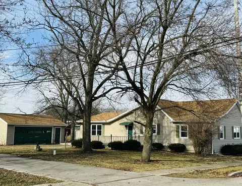 21 S Canal St, Celina, OH 45822