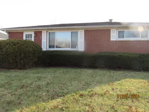 1117 Westmont Dr, Springfield, OH 45503