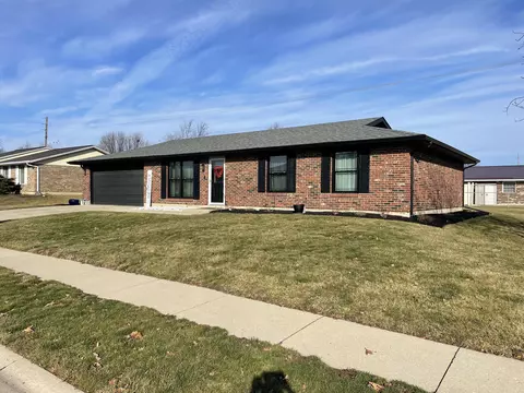 226 Apollo St, Sidney, OH 45365 photo 2