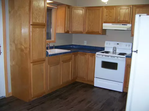 833 Hemlock St, Celina, OH 45822 photo 2