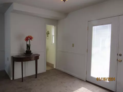 Entry Way - 2132 W Mile Rd, Springfield, OH 45503 photo 5 of 5