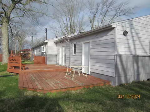 Exterior - 2132 W Mile Rd, Springfield, OH 45503 photo 16 of 18