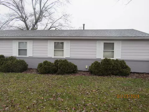 Exterior - 2132 W Mile Rd, Springfield, OH 45503 photo 11 of 18