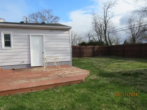 Exterior - 2132 W Mile Rd, Springfield, OH 45503 photo 18 of 18