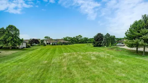 0 Roscommon Dr, Springfield, OH 45503 photo 2