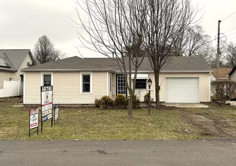 Exterior - 232 Jackson Dr, Celina, OH 45822 photo 2 of 8