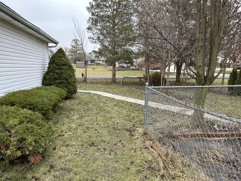 Exterior - 232 Jackson Dr, Celina, OH 45822 photo 5 of 8