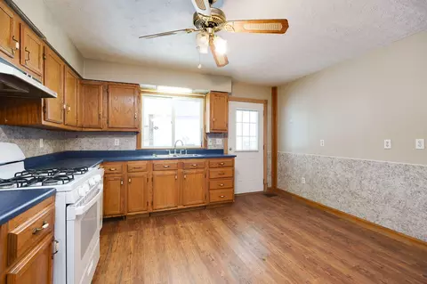 2736 Hilltop Ave, Springfield, OH 45503 photo 32