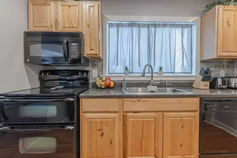 2156 Broadway St, Springfield, OH 45504 photo 12