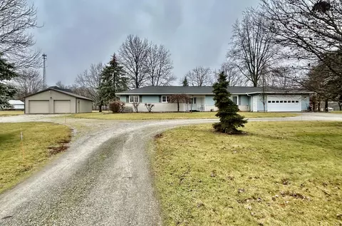 1109 Glynwood Rd, Wapakoneta, OH 45895
