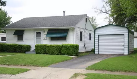 2726 Allen Dr, Springfield, OH 45505