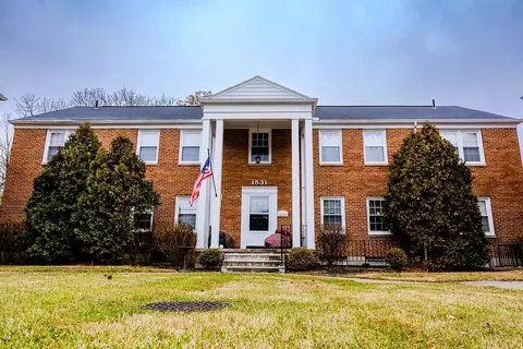 1531 N Plum St #D, Springfield, OH 45504