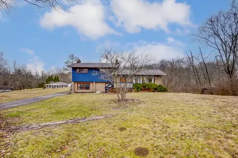 213 Oakridge Dr, Springfield, OH 45504 photo 3