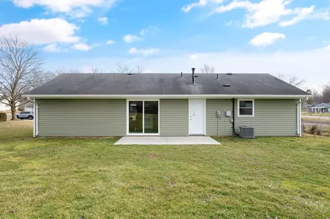 3009 Vineyard St, Springfield, OH 45503 photo 4