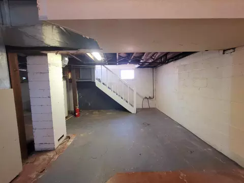 Other - 1116 Maiden Ln, Springfield, OH 45504 photo 6 of 7