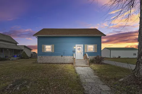 305 W Koch St, Ohio City, OH 45874