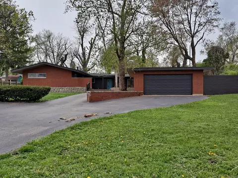 4327 Wales Dr, Dayton, OH 45405