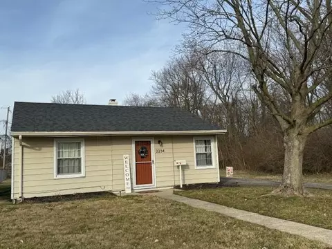 Exterior - 2234 N Hadley Rd, Springfield, OH 45505 photo 3 of 4