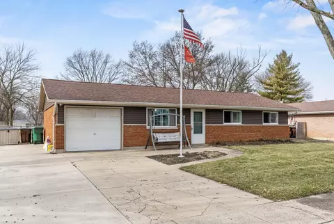 5143 Melvina St, Fairborn, OH 45324
