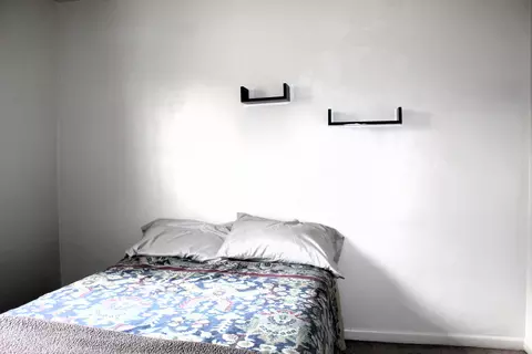 Bedroom - 651 White Oak Dr, Springfield, OH 45504 photo 2 of 10