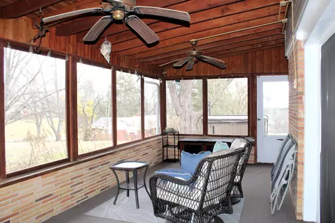 Exterior - 651 White Oak Dr, Springfield, OH 45504 photo 3 of 24