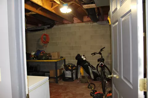 Other - 651 White Oak Dr, Springfield, OH 45504 photo 6 of 13