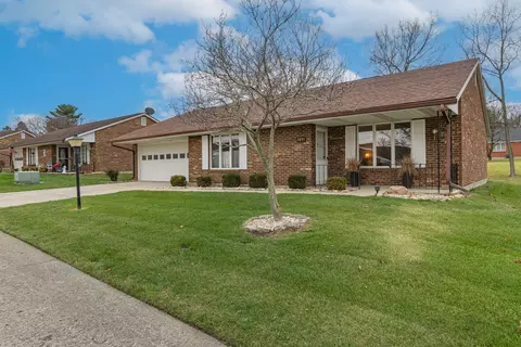 3059 W Brixton Dr, Springfield, OH 45503 photo 2