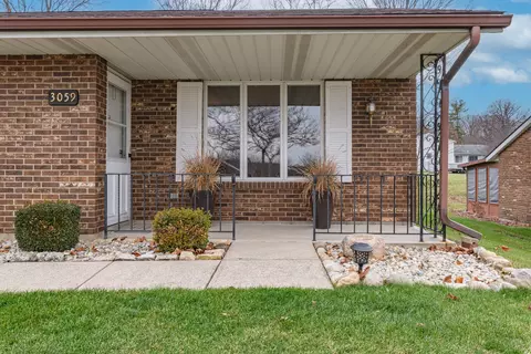 3059 W Brixton Dr, Springfield, OH 45503 photo 3
