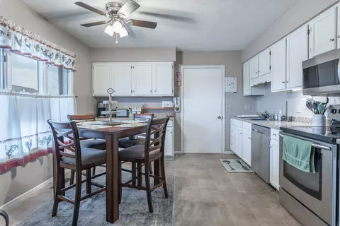 3059 W Brixton Dr, Springfield, OH 45503 photo 4