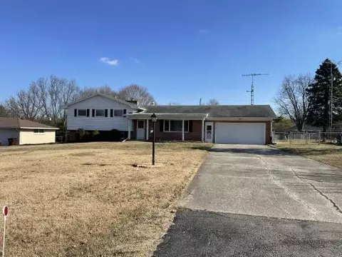 2452 Thor Dr, Springfield, OH 45503