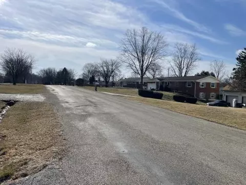 View/Area - 2452 Thor Dr, Springfield, OH 45503 photo 1 of 1