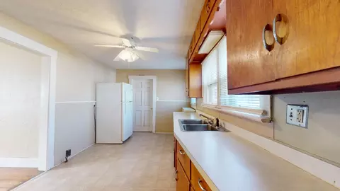 Kitchen - 923 Spruce Ave, Sidney, OH 45365 photo 3 of 3