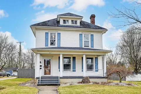 207 Park Ave, Urbana, OH 43078