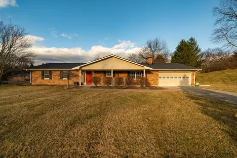 3012 Homeworth Ln, Dayton, OH 45434
