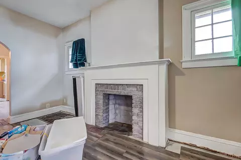 Living - 705 E Madison Ave, Springfield, OH 45503 photo 2 of 2