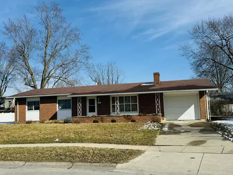 305 Dogwood Dr, Celina, OH 45822