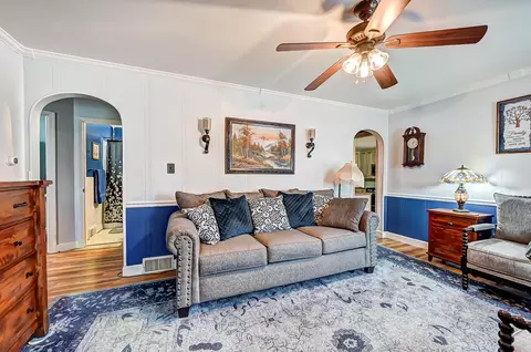 Living - 1265 E Cedarview Dr, Springfield, OH 45503 photo 4 of 5