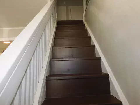 Entry Way - 2111 Hoppes Ave, Springfield, OH 45503 photo 1 of 2